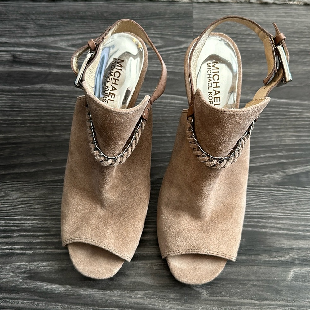 Michael Kors size 7 peep toe booties
